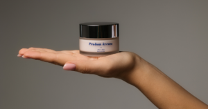 Read more about the article PROLOM KOZMETIKA – KADA PRIRODA, NAUKA I NJEGA KOŽE GOVORE ISTIM JEZIKOM